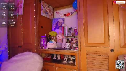 Eva  online show from 05-03-26, 12:11