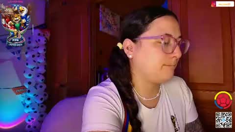 Eva  online show from 06-27-26, 12:10