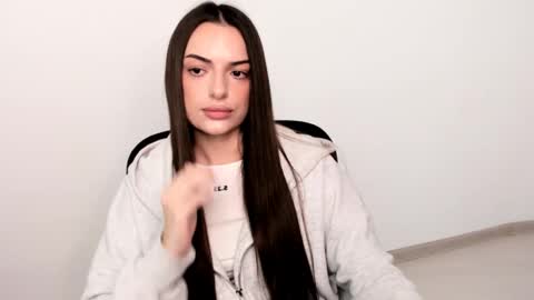 Snapshot of eva_rossee_ chatting on 02-02-25, 08:19 Eva online show from 02-02-25, 08:19