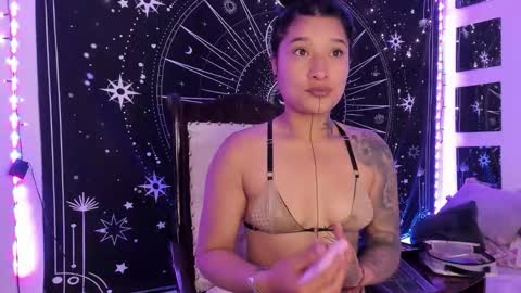 Eva  online show from 09-17-25, 06:59