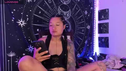 Eva  online show from 10-10-25, 07:29