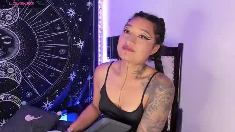 Eva  online show from 10-19-25, 09:10