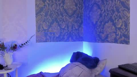 Eva  online show from 08-01-26, 10:25