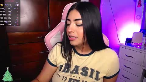 Eva  online show from 02-12-25, 08:40