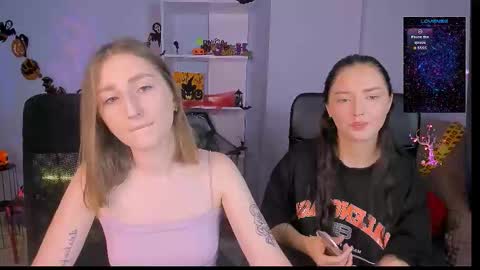 Snapshot of eva_smiith_ chatting on 10-24-25, 06:21 Eva online show from 10-24-25, 06:21