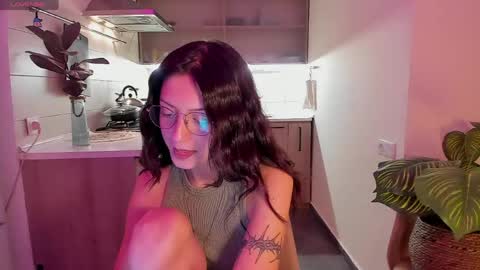 Snapshot of eva_sun chatting on 04-18-26, 07:58 Fansly - - use this referral link to support me online show from 04-18-26, 07:58