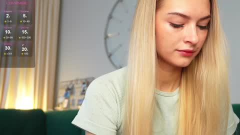 Hello Im Eva online show from 02-05-25, 08:43