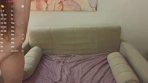 Snapshot of eva_willise chatting on 02-12-25, 07:02 Hi Im Eva new here online show from 02-12-25, 07:02