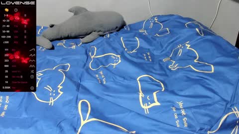 Eva online show from 01-10-25, 02:02