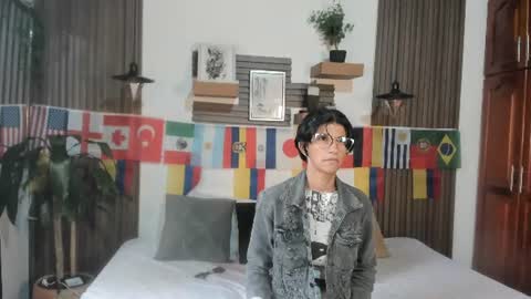 Eva online show from 06-13-26, 12:47