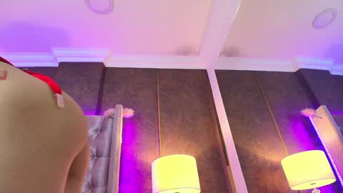 Snapshot of evaa_cloee chatting on 01-14-25, 02:19 EVA CLOEE online show from 01-14-25, 02:19