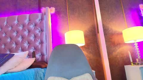 Snapshot of evaa_cloee chatting on 01-23-25, 11:36 EVA CLOEE online show from 01-23-25, 11:36