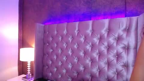 Snapshot of evaa_cloee chatting on 03-06-25, 05:57 EVA CLOEE online show from 03-06-25, 05:57