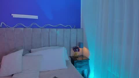 julieth online show from 04-22-26, 07:48