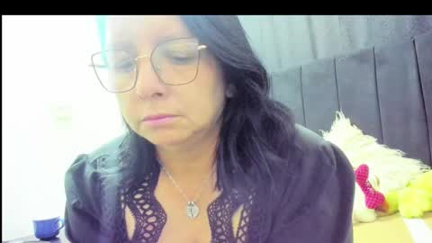 Eva online show from 12-05-25, 10:35