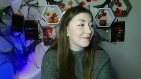 Evachaturbatte online show from 10-30-25, 01:23