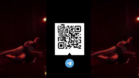 Snapshot of evacroan chatting on 02-24-26, 01:42 Eva online show from 02-24-26, 01:42