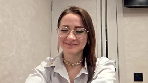 Snapshot of evadevis chatting on 05-10-26, 07:08 EvaDevis online show from 05-10-26, 07:08