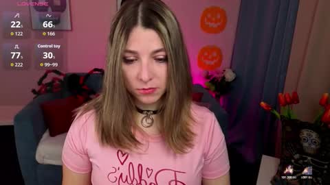 Snapshot of evafolverr chatting on 11-05-25, 07:30 Eva online show from 11-05-25, 07:30