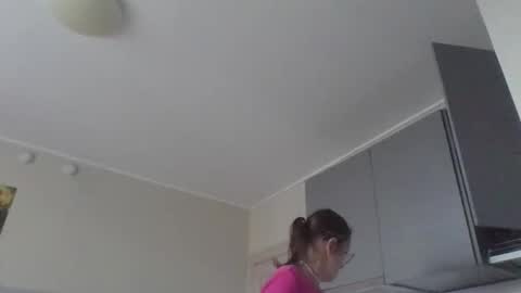 Snapshot of evaglad chatting on 09-22-25, 12:18 evaglad online show from 09-22-25, 12:18