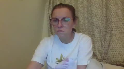 Snapshot of evaglad chatting on 10-04-25, 07:23 evaglad online show from 10-04-25, 07:23