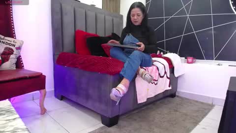 EVA GODDESS  online show from 03-04-26, 08:26