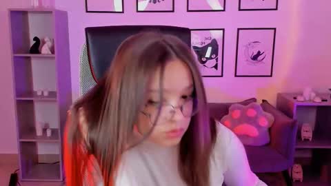 Eva online show from 03-25-26, 04:40