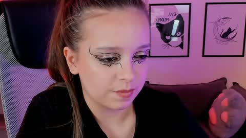 Eva online show from 03-27-26, 09:10