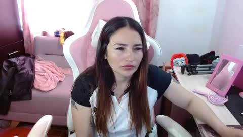 Eva online show from 09-15-25, 08:09