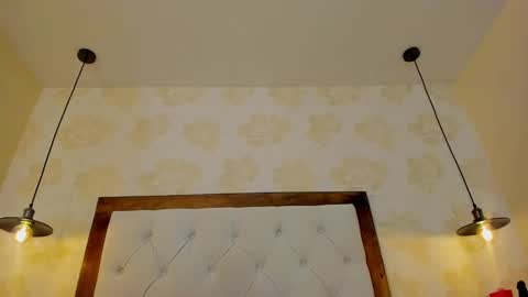 E V A  online show from 01-23-25, 05:35