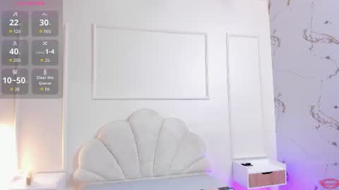 Snapshot of evahalston chatting on 06-18-26, 11:53 evahalston online show from 06-18-26, 11:53