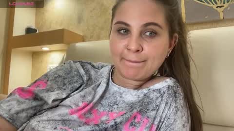 EvaHazard online show from 10-24-25, 02:57