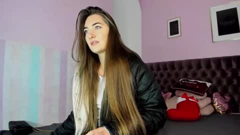 Eva online show from 12-30-24, 04:20