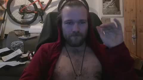 Snapshot of evalsmac chatting on 02-27-26, 04:40 Han online show from 02-27-26, 04:40