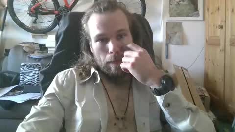 Snapshot of evalsmac chatting on 03-13-26, 11:50 Han online show from 03-13-26, 11:50