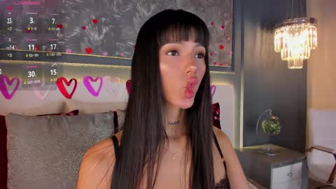 Eva Moretti online show from 02-16-25, 01:47