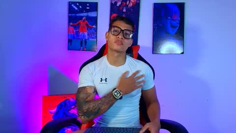 EVAN GREY online show from 09-09-25, 02:33