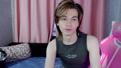 evan_reinhart online show from 10-01-25, 02:06