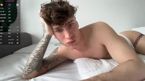 evan_white_ online show from 05-07-26, 07:47
