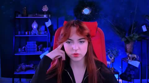 Eva  online show from 01-06-25, 08:14