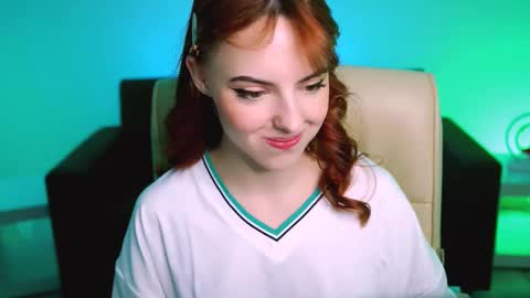 Eva  online show from 03-09-25, 03:38