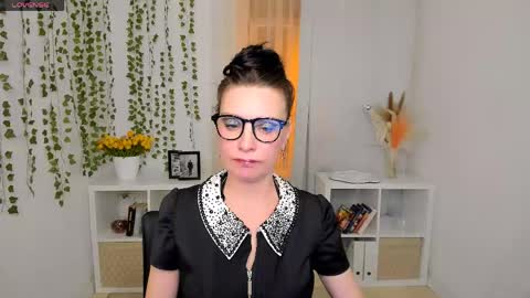 Evanessa online show from 04-28-26, 10:31