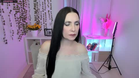 Evanessa online show from 05-01-26, 09:47