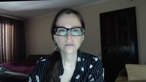 YourMistress online show from 05-06-26, 09:03