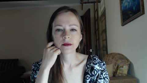Snapshot of evangeline06 chatting on 05-29-26, 09:07 YourMistress online show from 05-29-26, 09:07