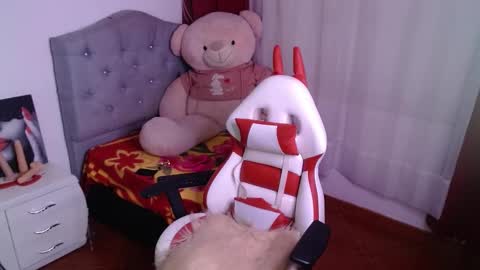 evangelineblossom03 online show from 01-15-25, 10:38
