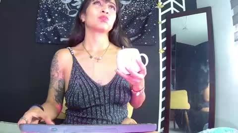  Eva online show from 05-14-26, 07:09