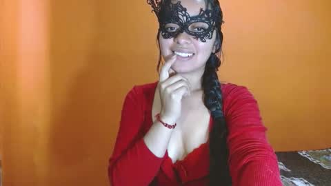 evangelinne_01 online show from 11-24-25, 03:56