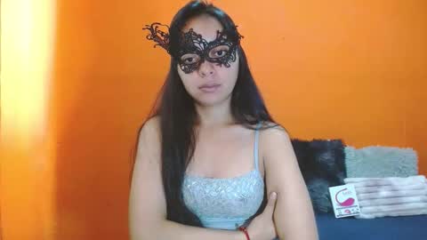 evangelinne_01 online show from 11-26-25, 01:56
