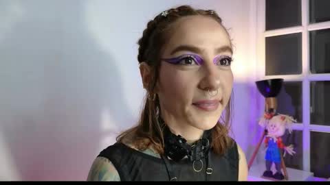 Snapshot of evangelyne1 chatting on 10-22-25, 03:56 Evangelyne online show from 10-22-25, 03:56